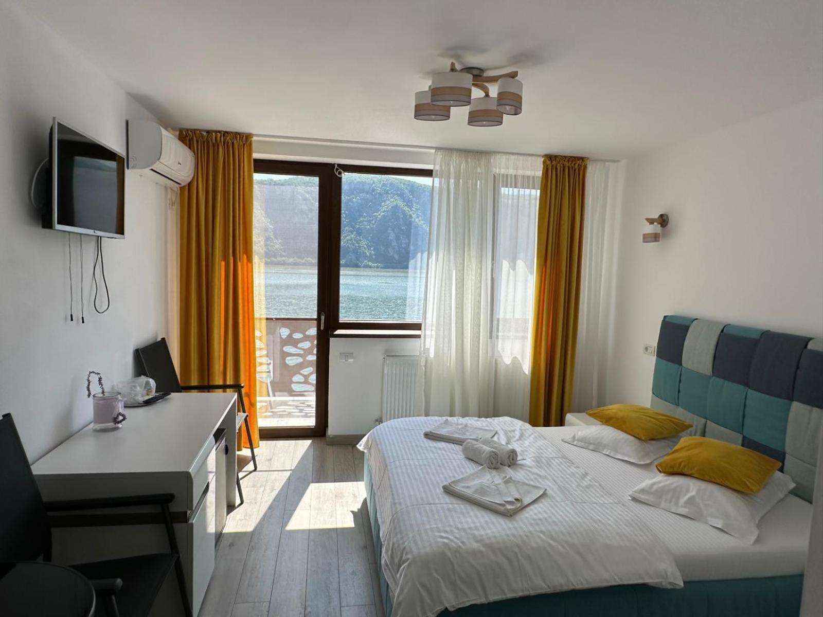 Bliss Dubova Bed & Breakfast エクステリア 写真